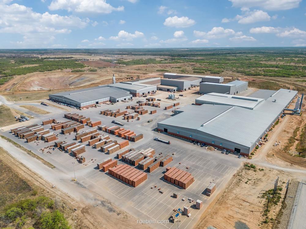 Rechts das zweite Röben-Klinkerwerk am Standort Henrietta/Texas